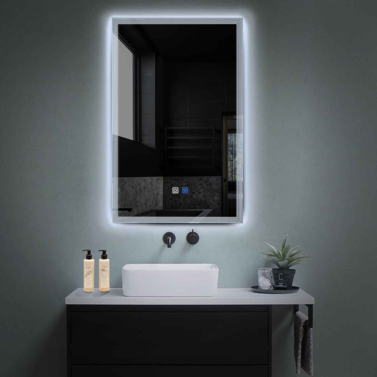 Miroir LED Vertical | boutons tactiles | Fonction Anti-Buée | Lumière blanche froide - Reyze Série Edge Modèle 1
