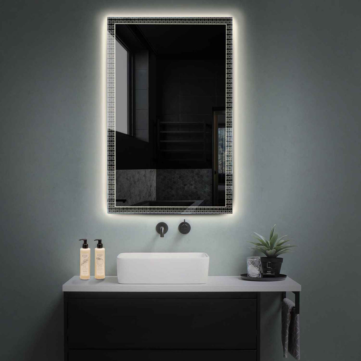 Miroir LED Vertical | Sans Boutons Tactiles | Lumière blanche neutre - Reyze Série Official Modèle 5