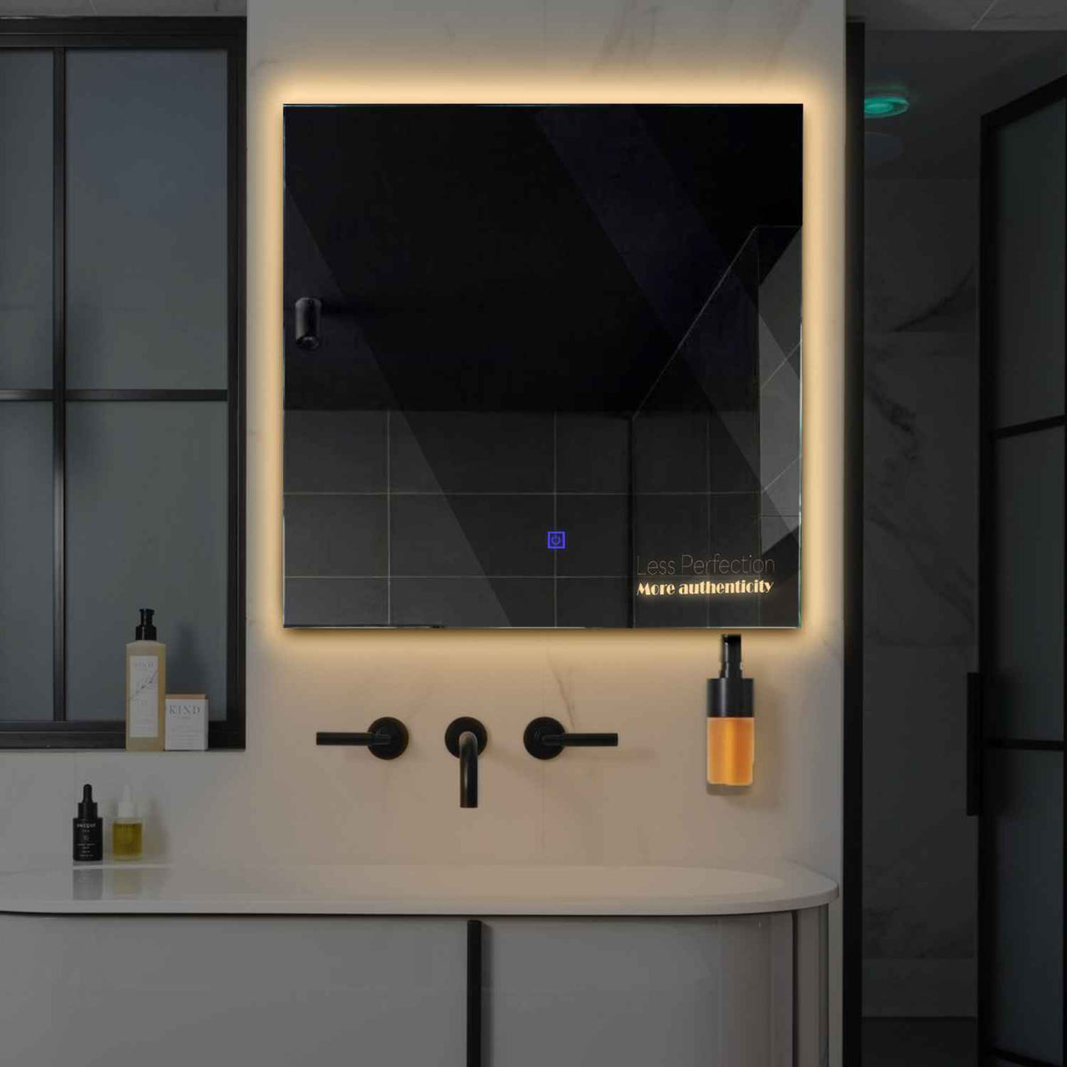 Miroir LED Carré | Bouton Tactile | Lumière Blanche Chaude - Reyze Série Motivated Modèle 7