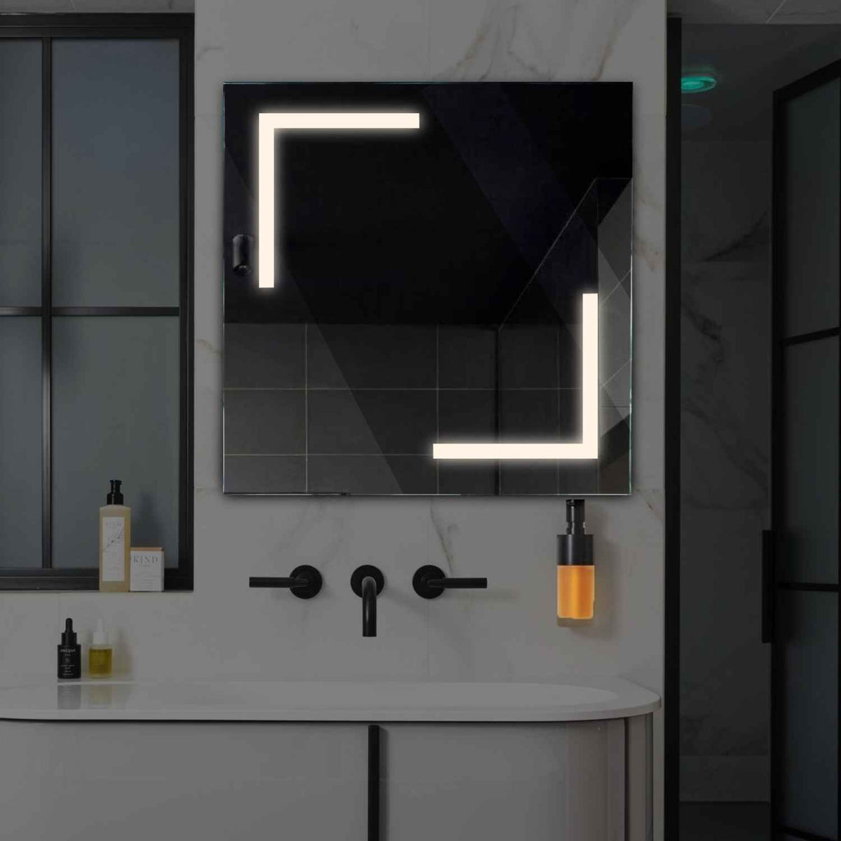 Miroir LED Carré | Sans Boutons Tactiles | Lumière blanche neutre - Reyze Série Salono Modèle 3